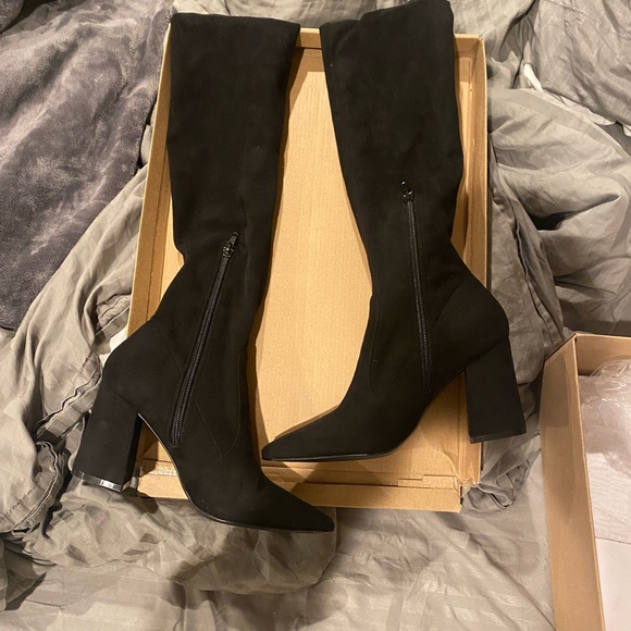 Steve Madden Shoes - Steve Madden OverKnee Boots